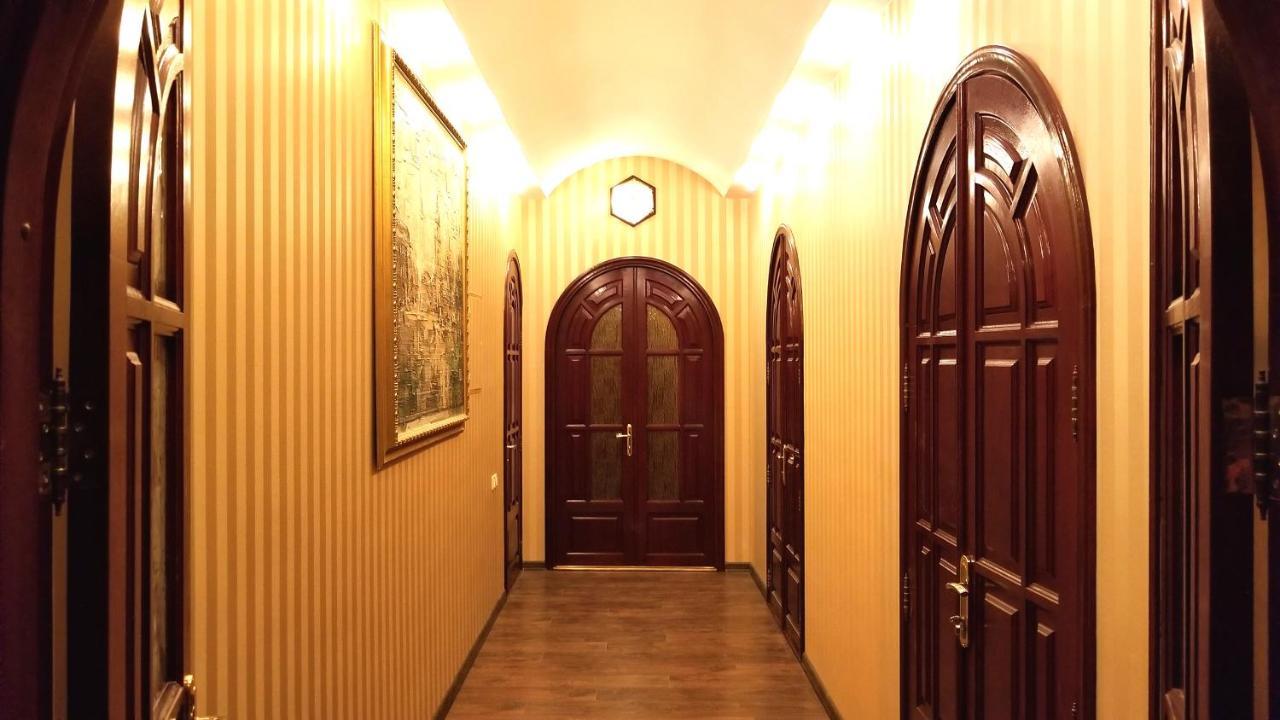Kiev Central Boutique Hotel Ngoại thất bức ảnh
