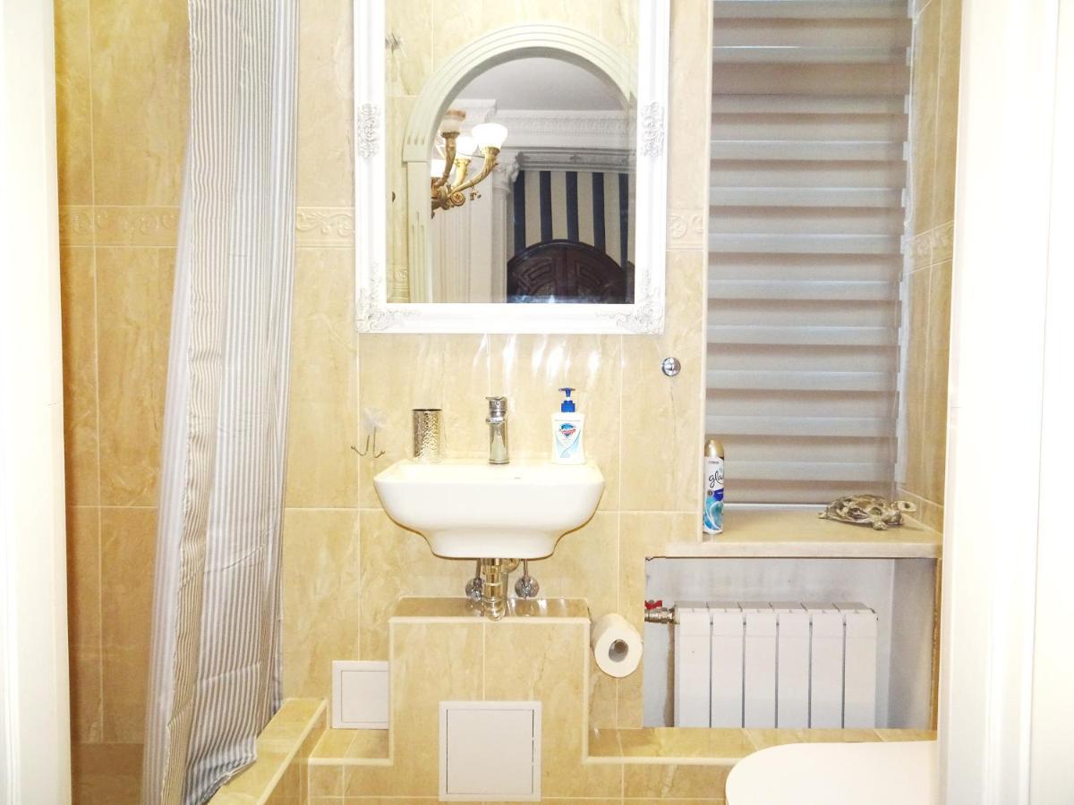 Kiev Central Boutique Hotel Ngoại thất bức ảnh