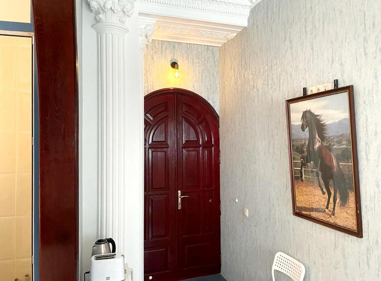 Kiev Central Boutique Hotel Ngoại thất bức ảnh